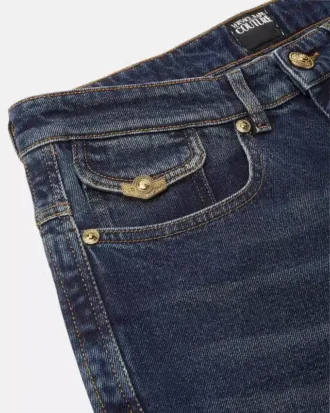 Džíny slim fit
