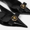 Lodičky Gianni Ribbon z lakované kůže s páskem za patou, 45 mm Lodičky Gianni Ribbon z lakované kůže s páskem za patou, 45 mm