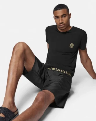Středně dlouhé boardshorts Středně dlouhé boardshorts